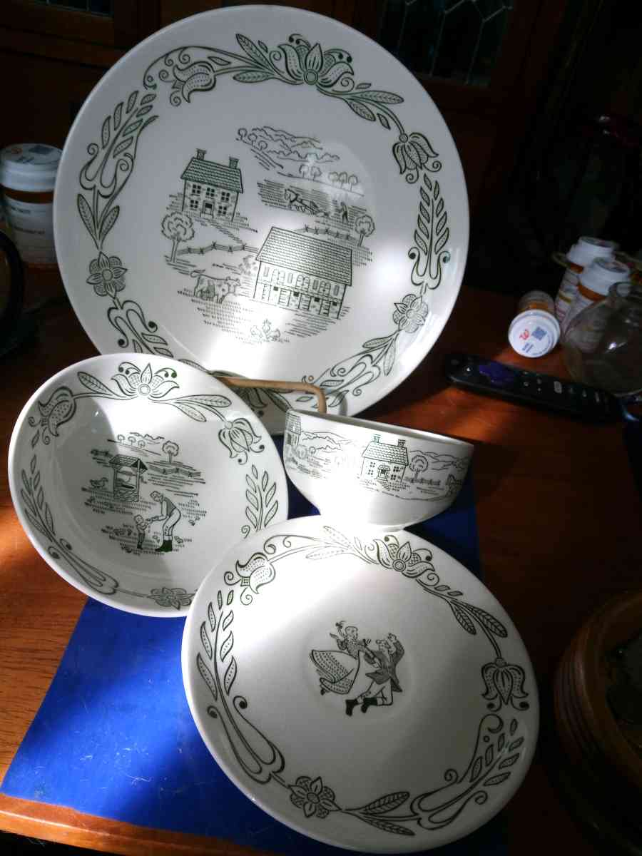 Buck County Service for 6 with extras