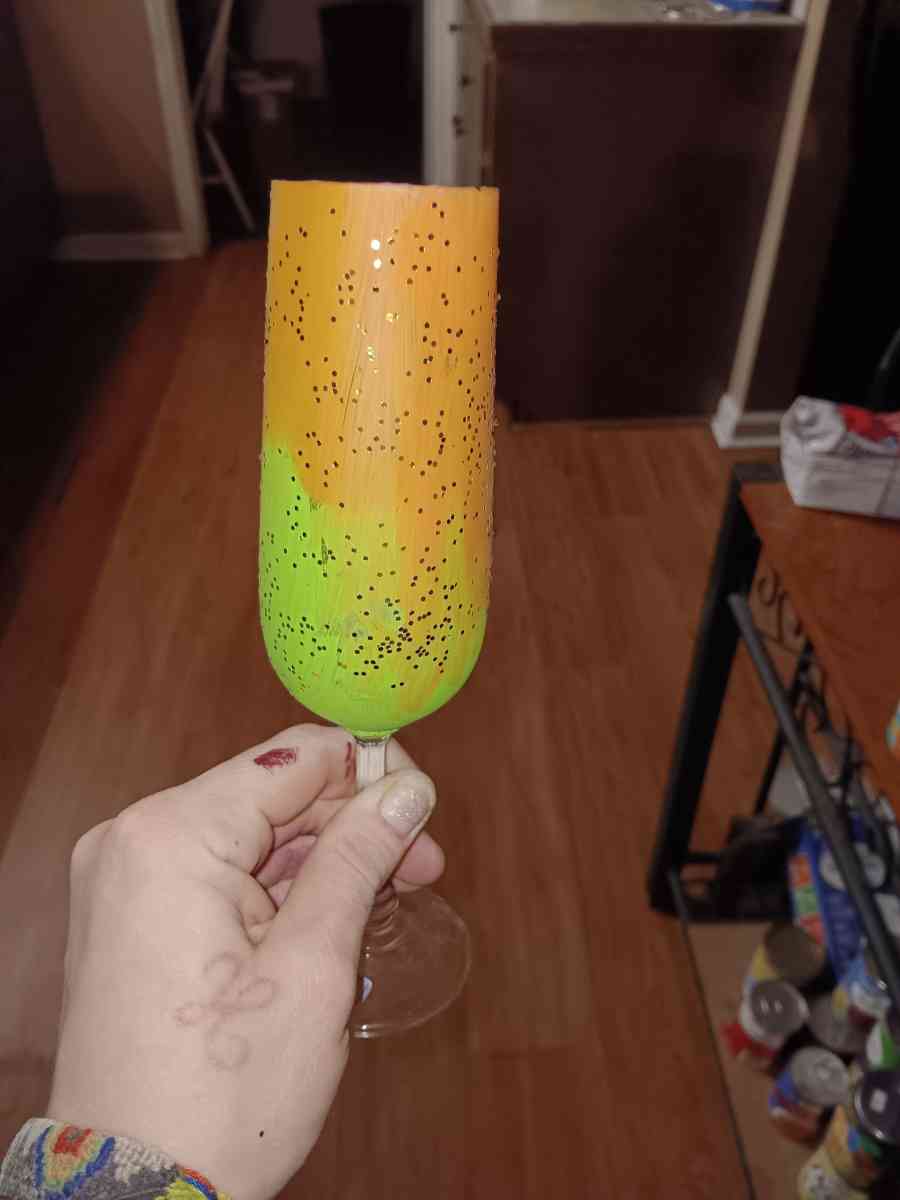 hand painted wine glasses and Rhinestone bottles