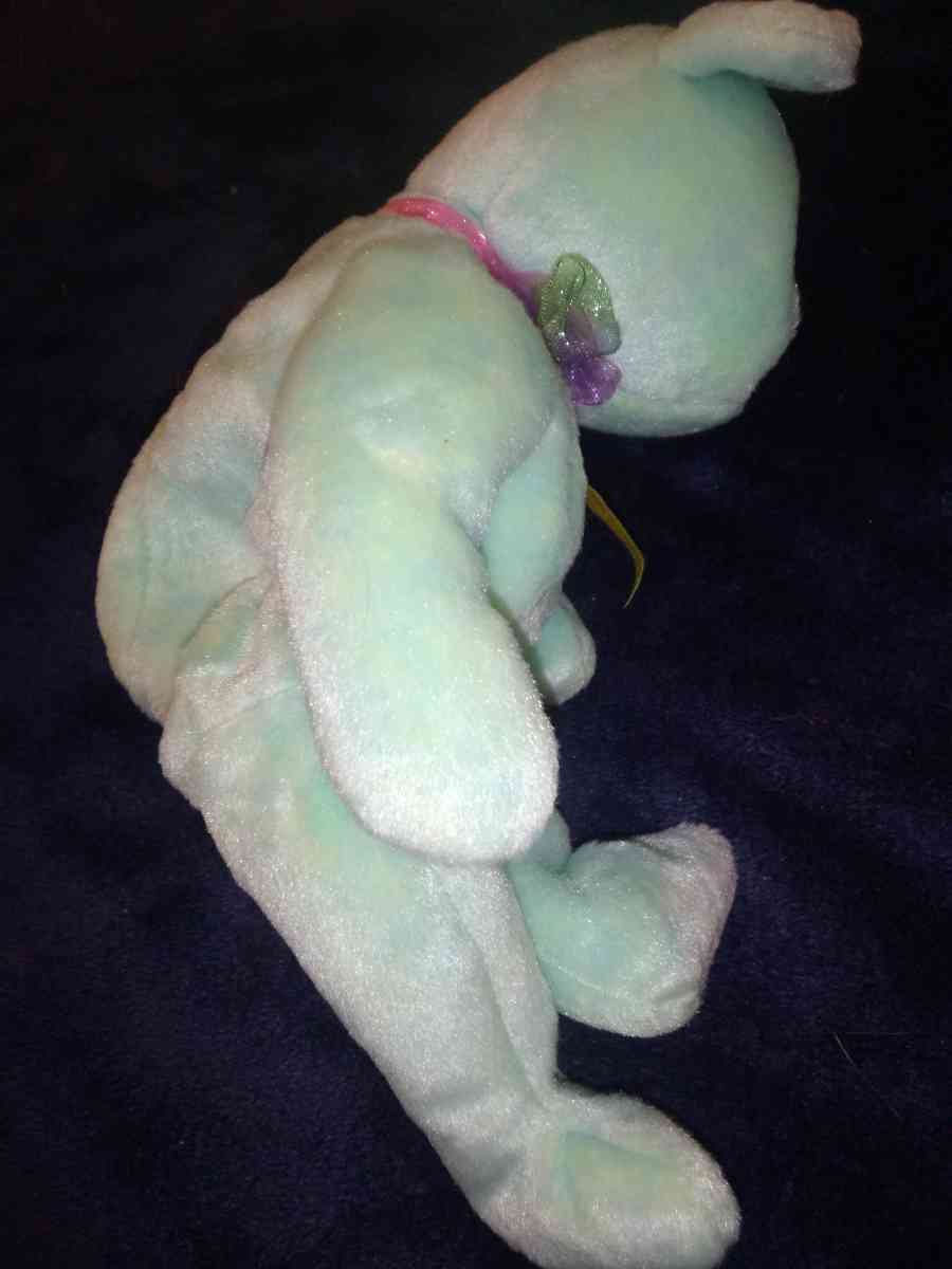 2000 Ty beanie babies Ariel mint selling collection off