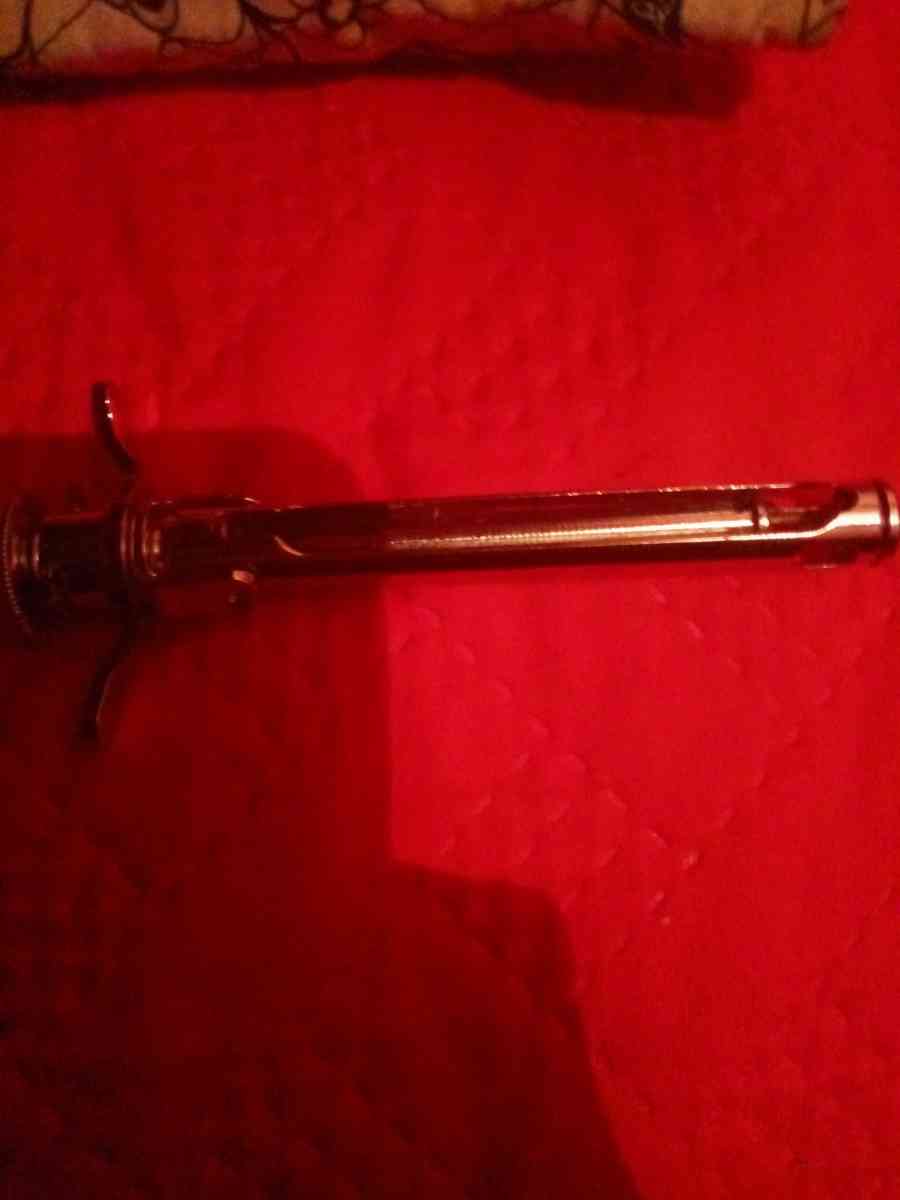 vintage antique 1943 to 1953 surgical instrument