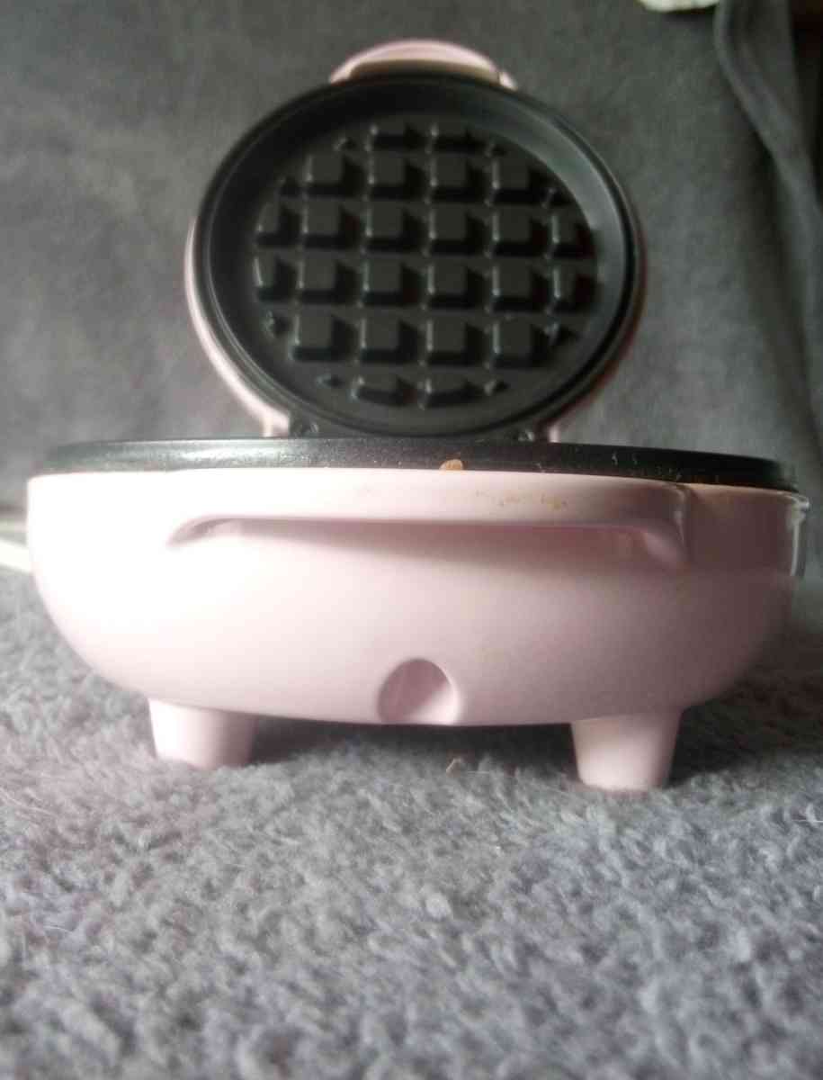 Mini Waffle Maker