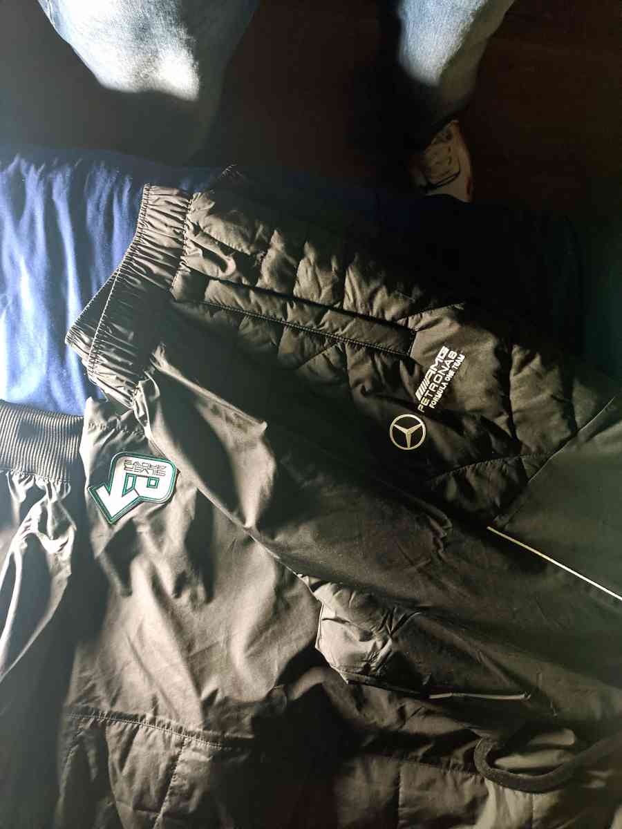 OFFICIAL FORMULA 1 GEAR