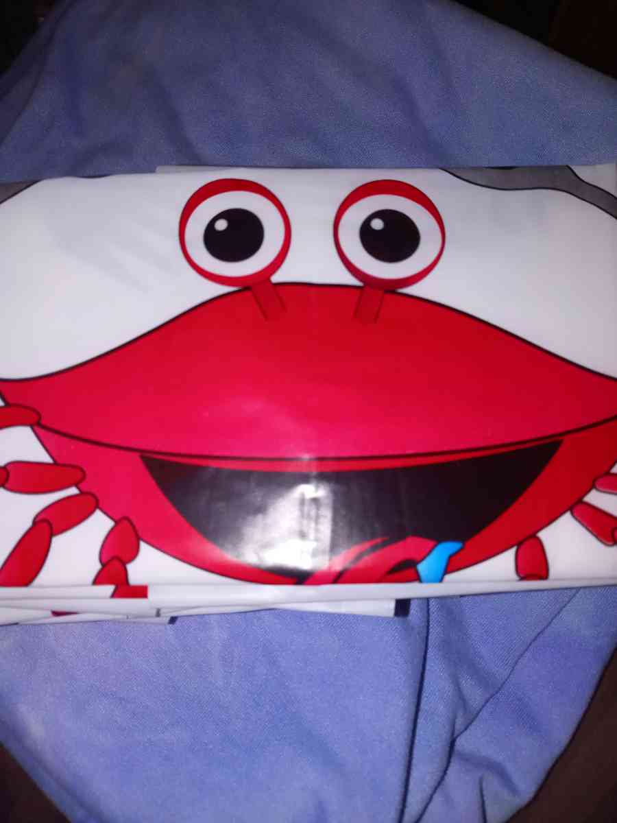 Seafood apron with free tshirt six free bibs with gloves fol