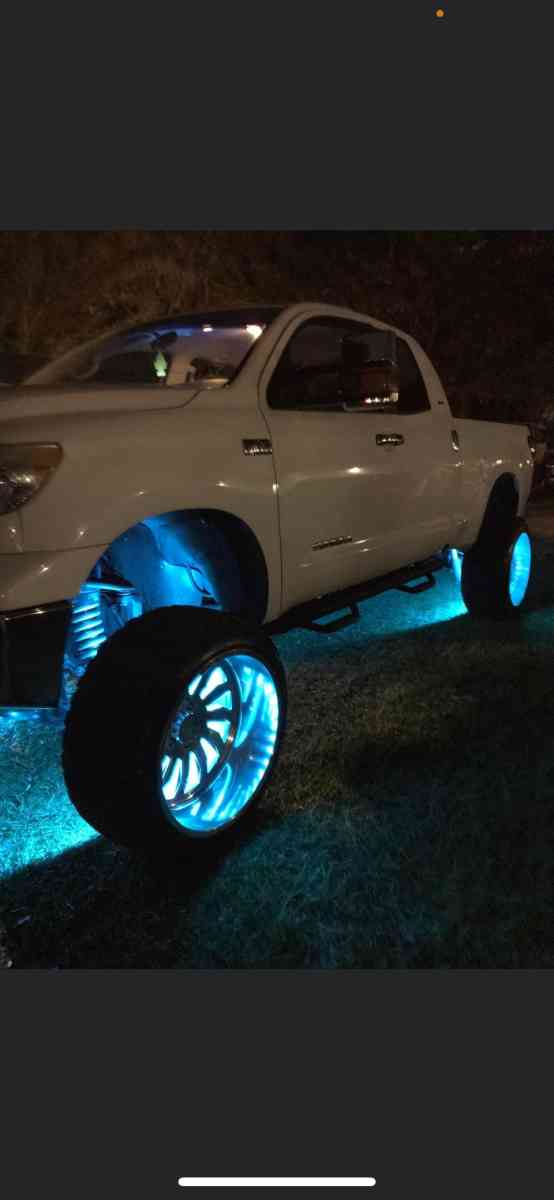 08 toyota tundra needs transmission