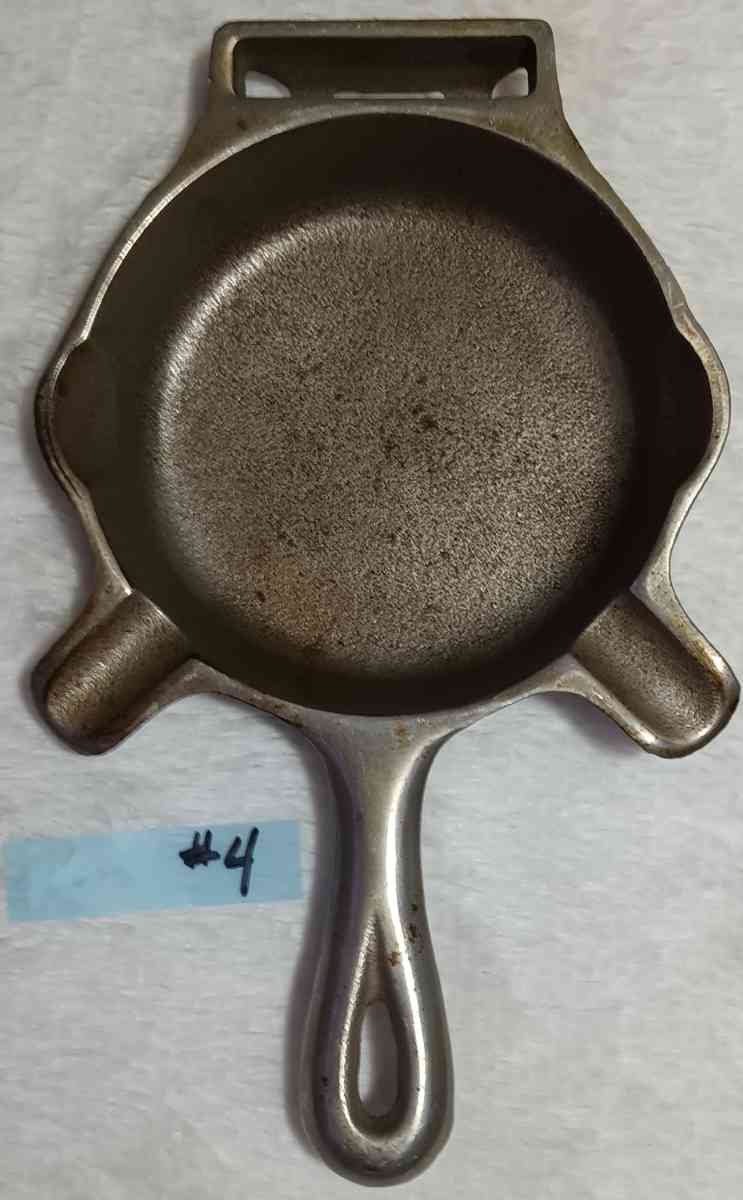 Griswold 00 aluminum ashtray