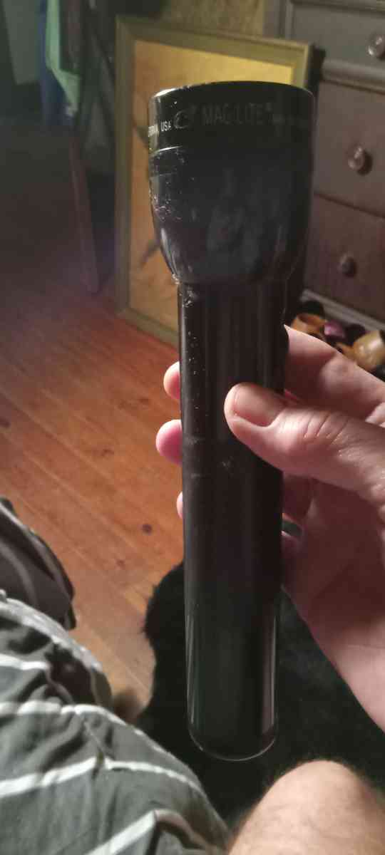 10 inch Maglite