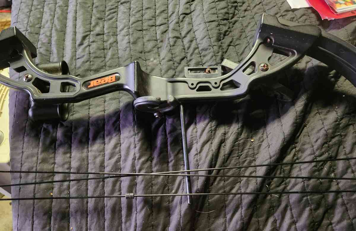 bear bow for youth no arrows though