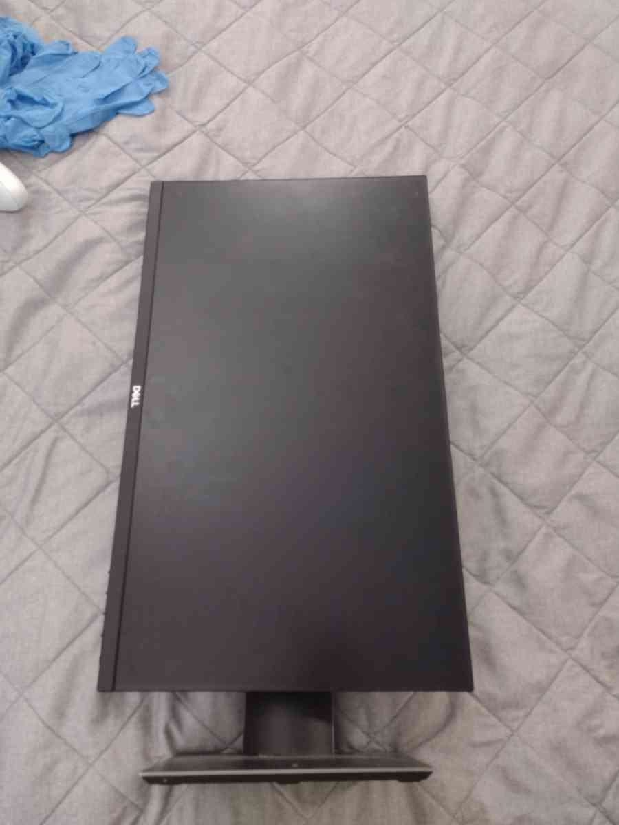 24 DELL PC gaming monitor