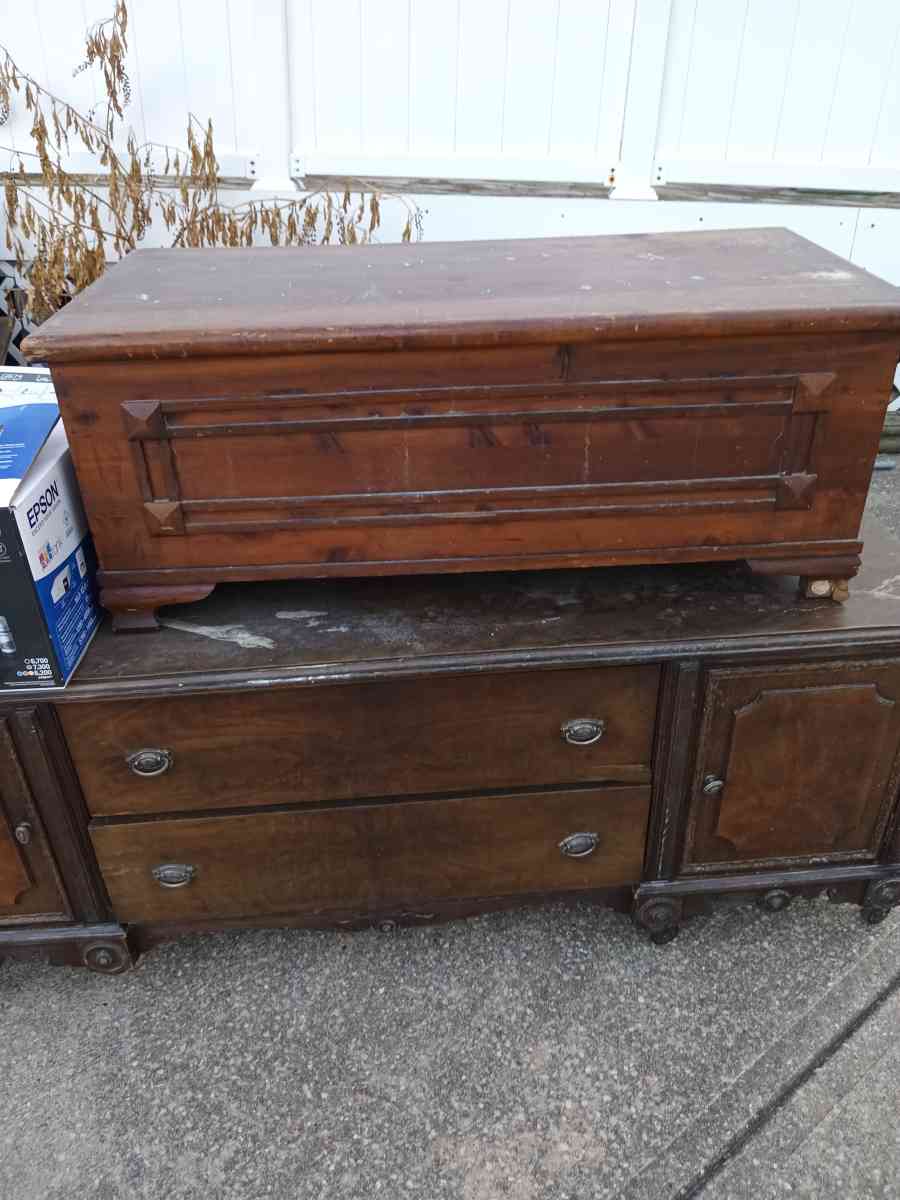 tools electronics house items heaters speakers clothes tote