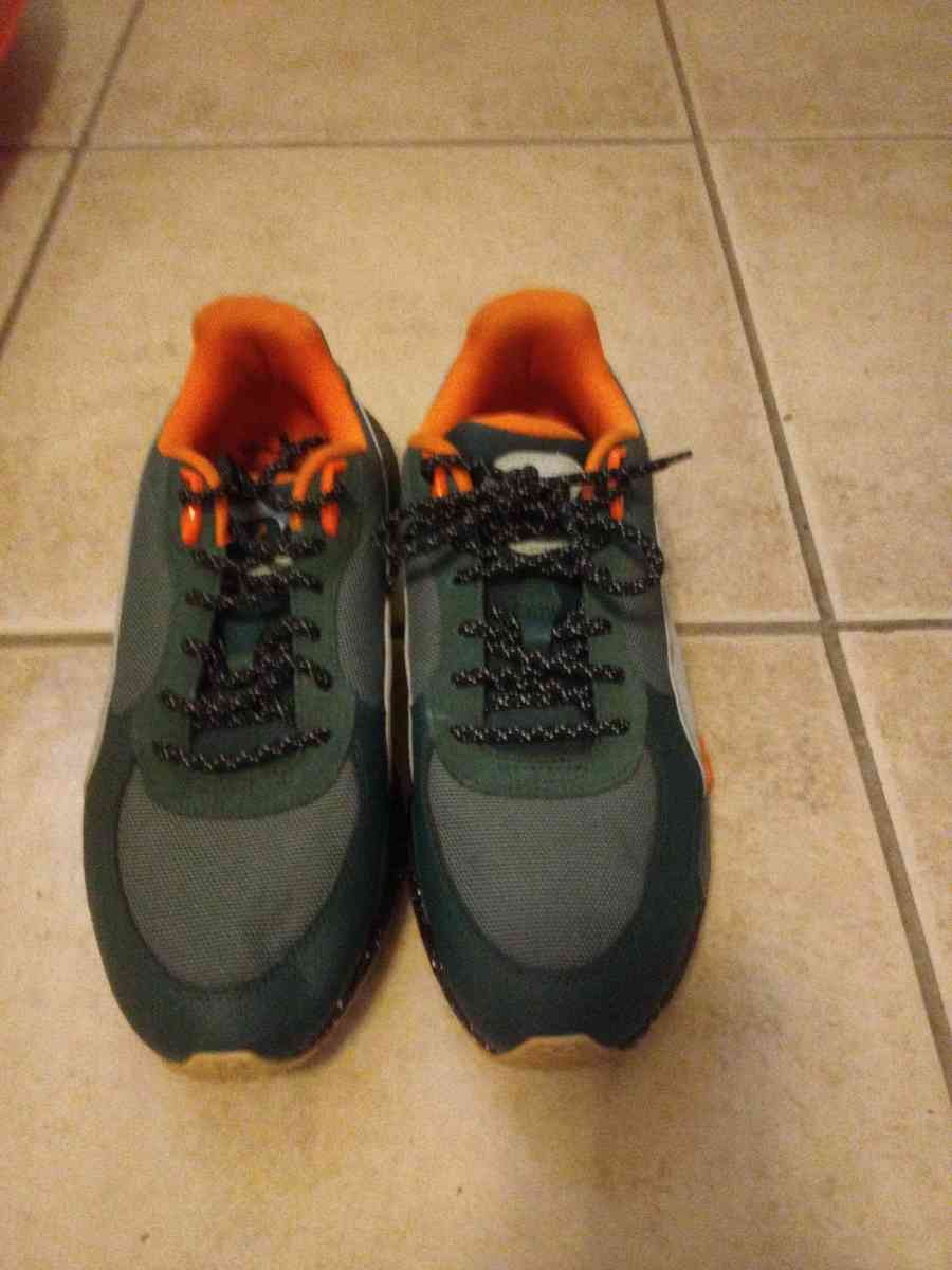 Puma Gatorade colored