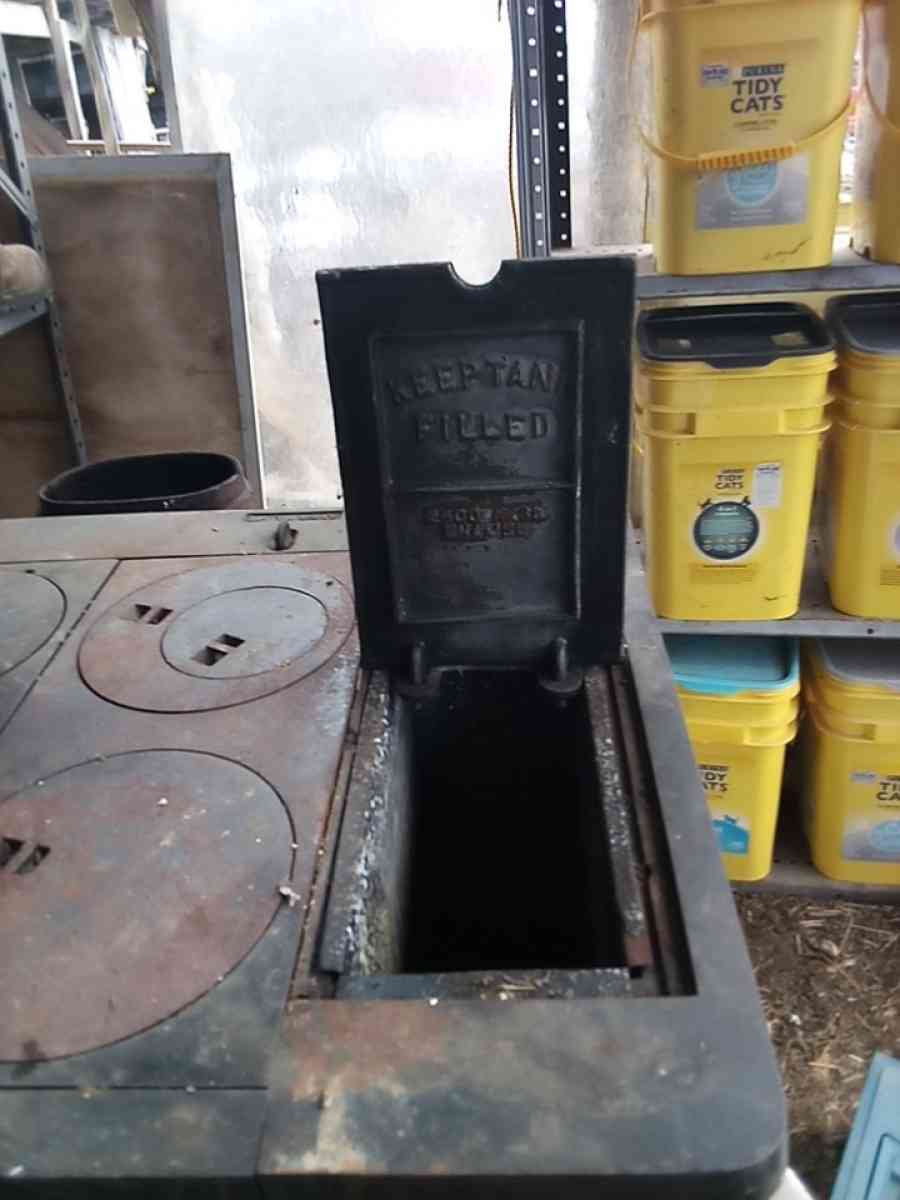 royal wood burning cook stove