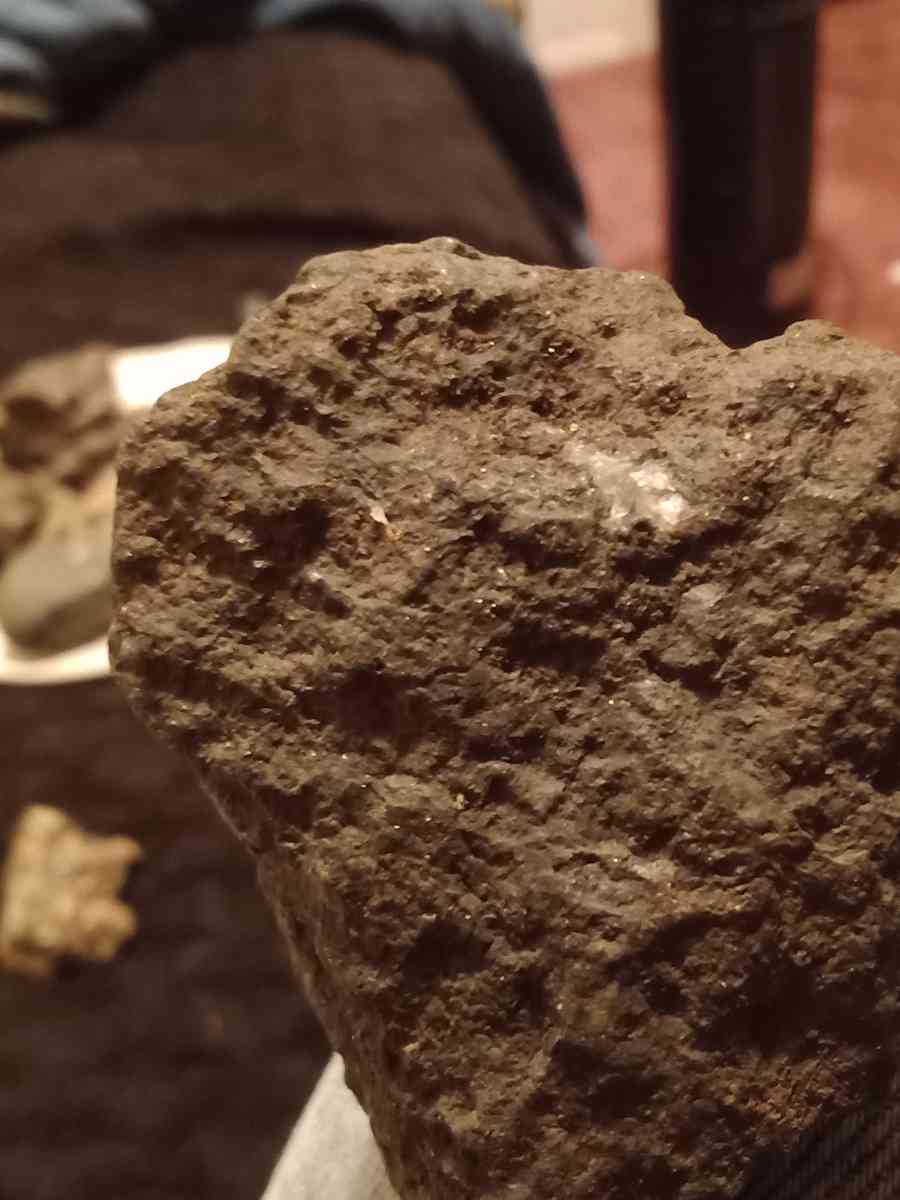 Gold and platinum artifact