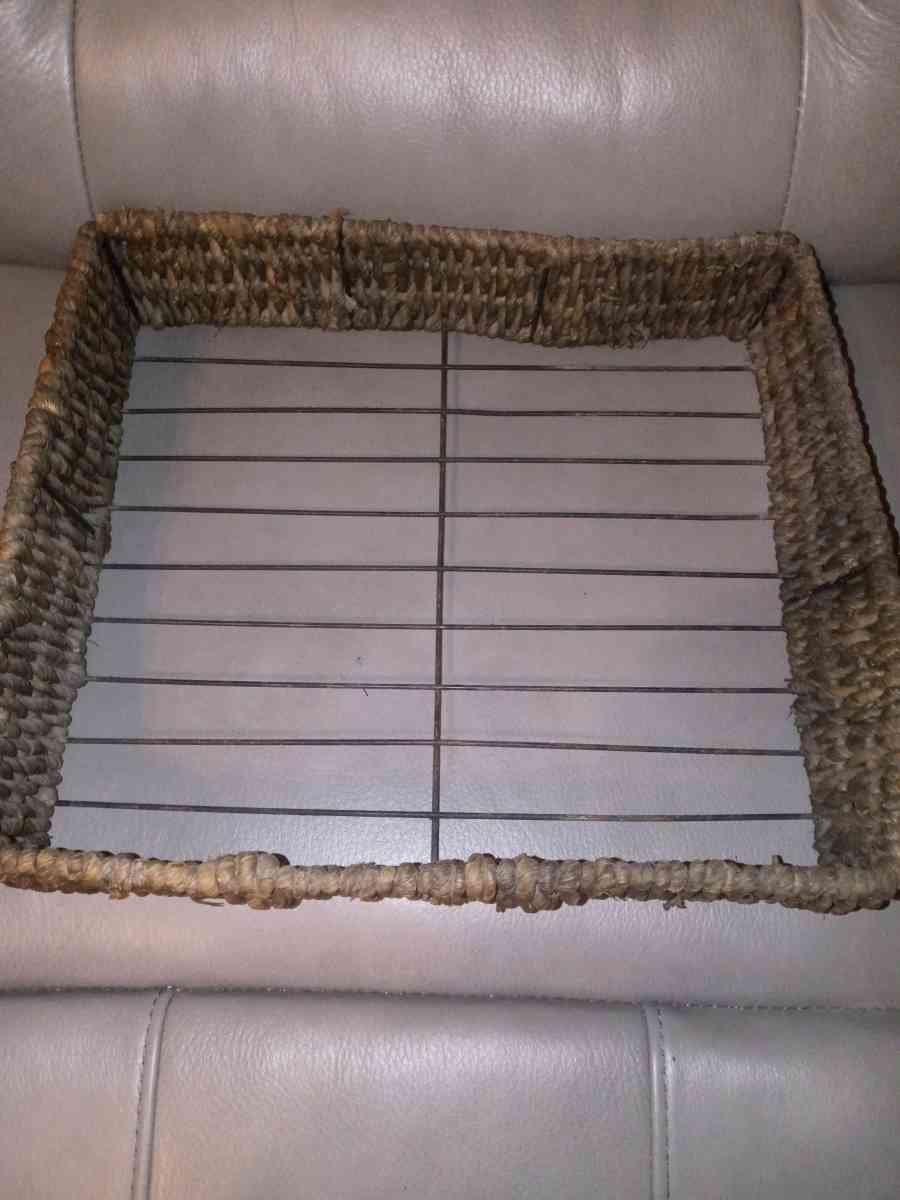 wicker baskets two kinds