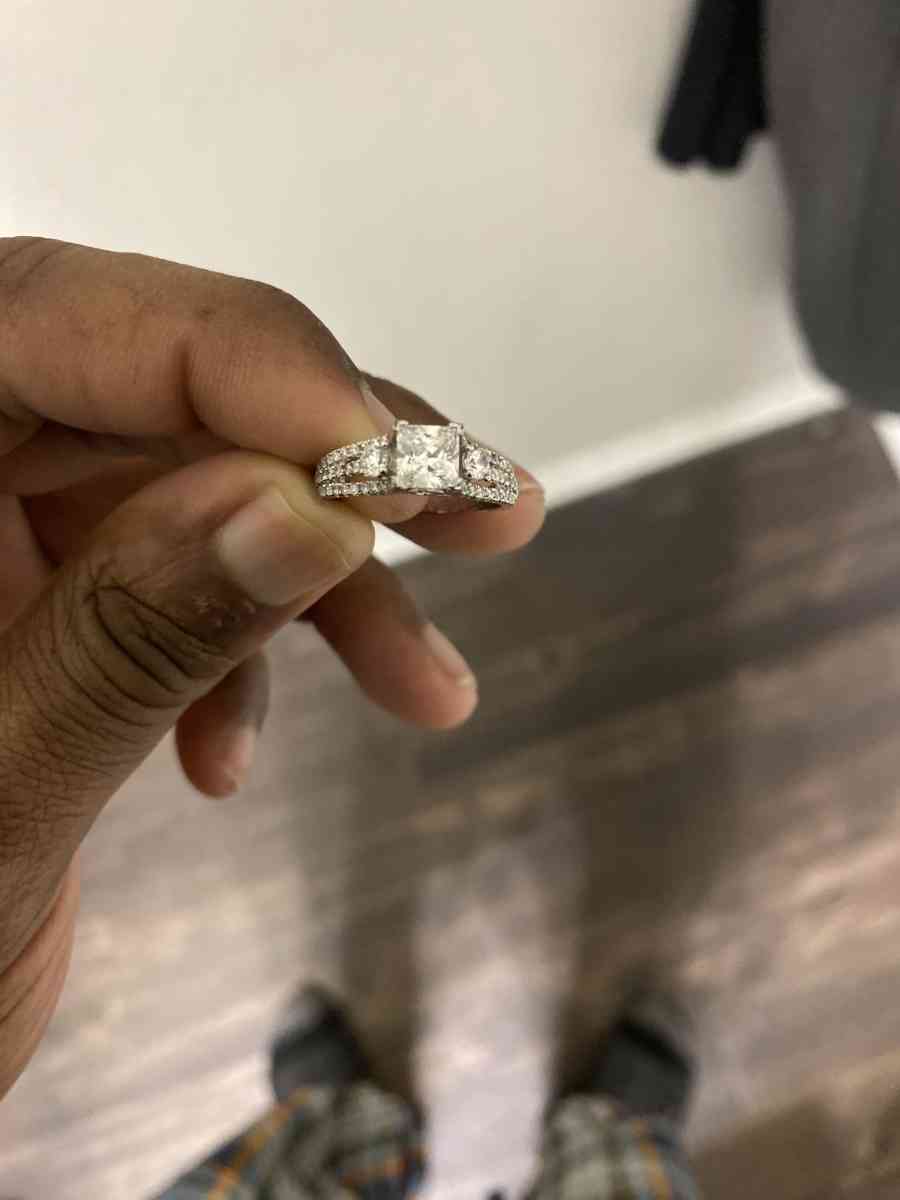 Promising ring