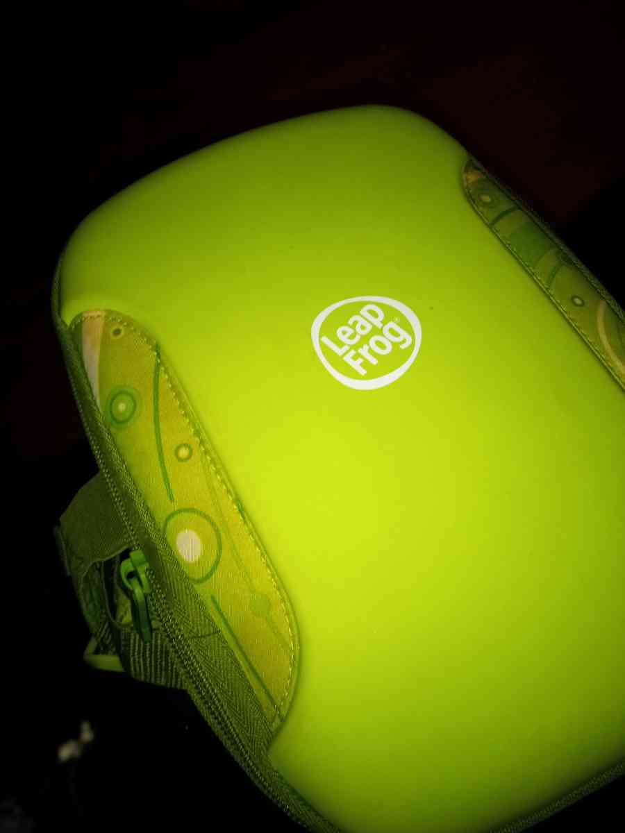 leapfrog backpack with console and games