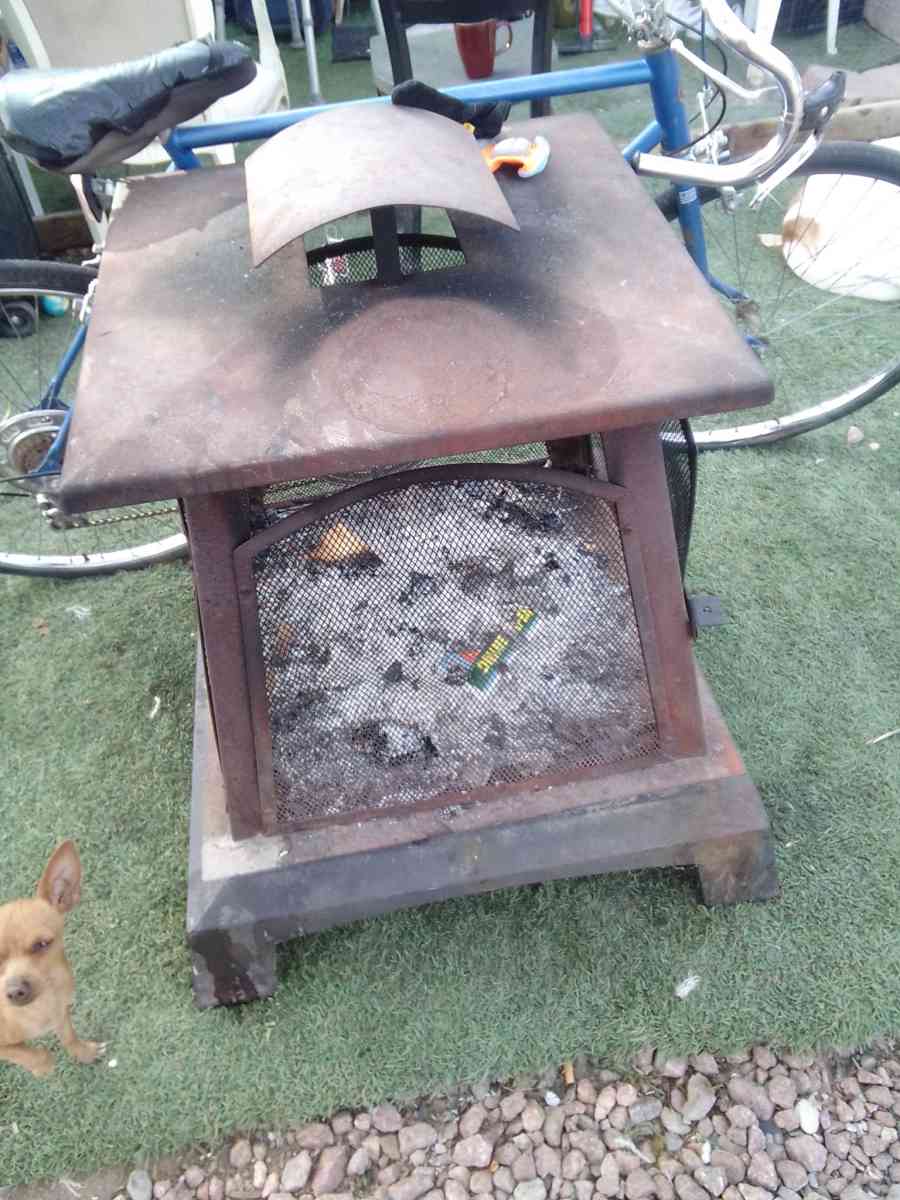 New Brand field wood burning fire pit