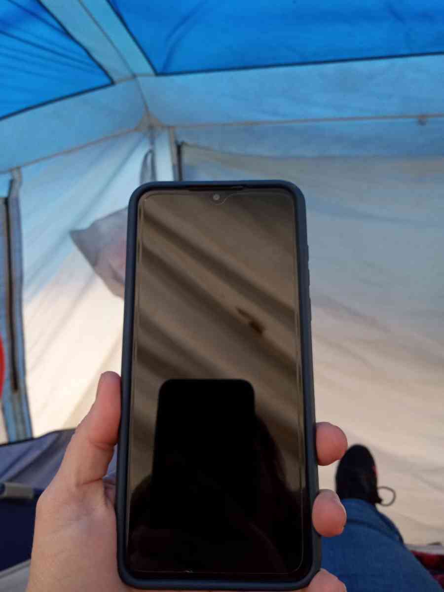 straight talk Motorola pure g with phone case