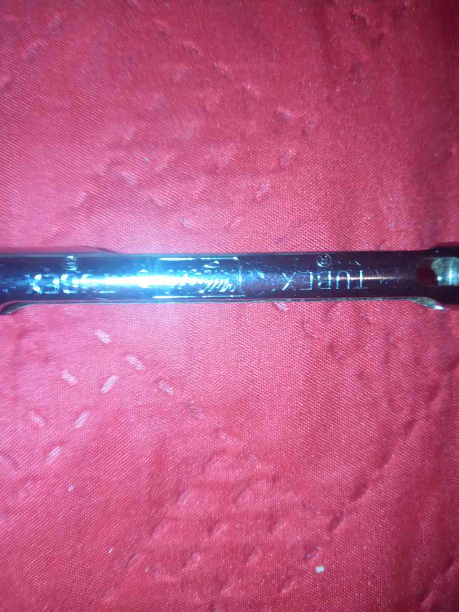 vintage antique 1943 to 1953 surgical instrument