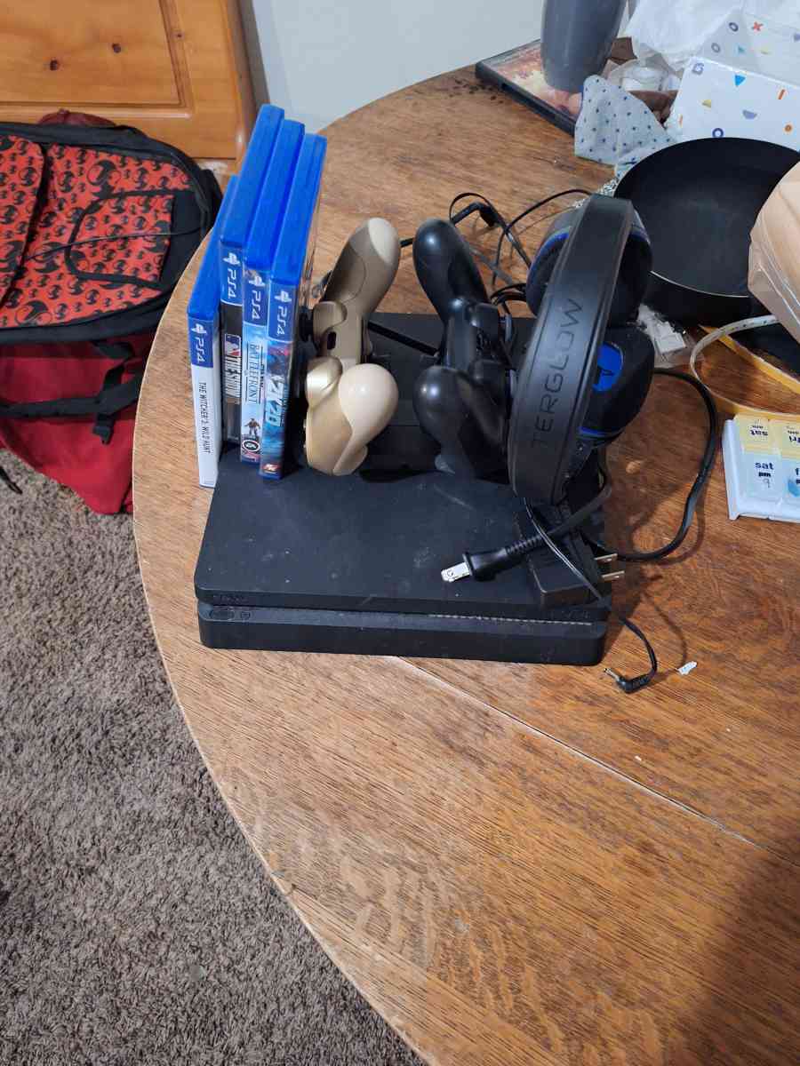 ps4 and accessories