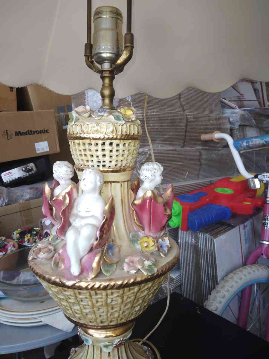 vintage cherub lamp