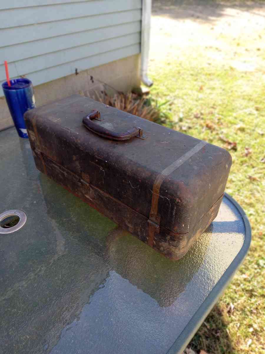 antique metal fishing tackle box