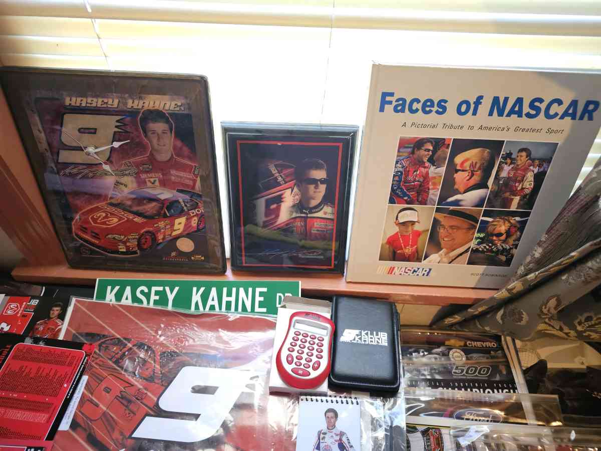 Kasey Kahne Memorabilia