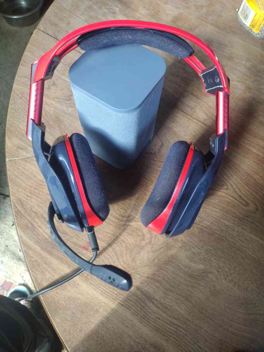 Astro E40 tournament series headset for gamingstudio use