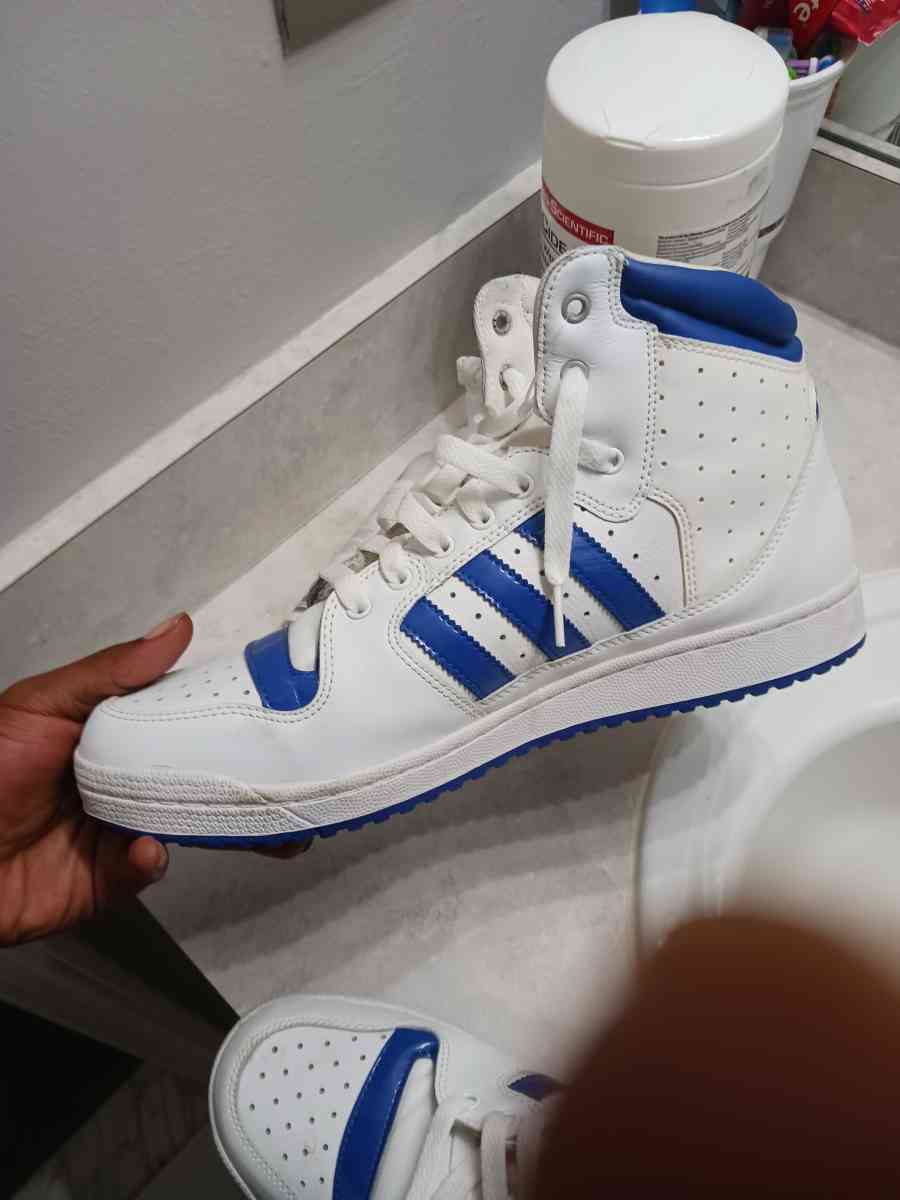 top ten Adidas 10 and a half