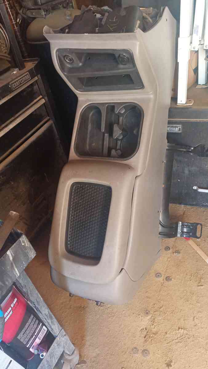 consola sentral Silverado Cadillac suburban GMC YUKON 1999
