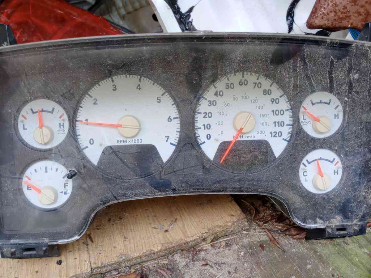 complete dash assembly and wiring harness for 04 dodge 1500