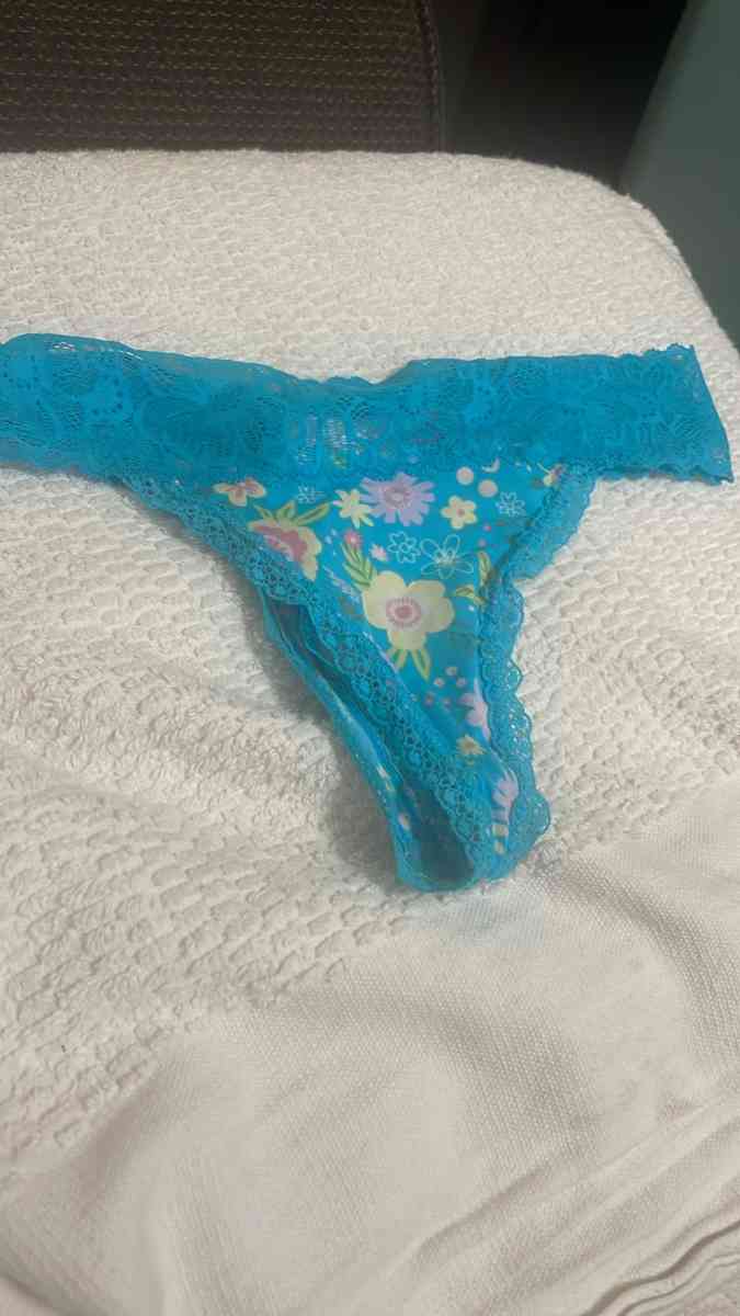 Women Thongs