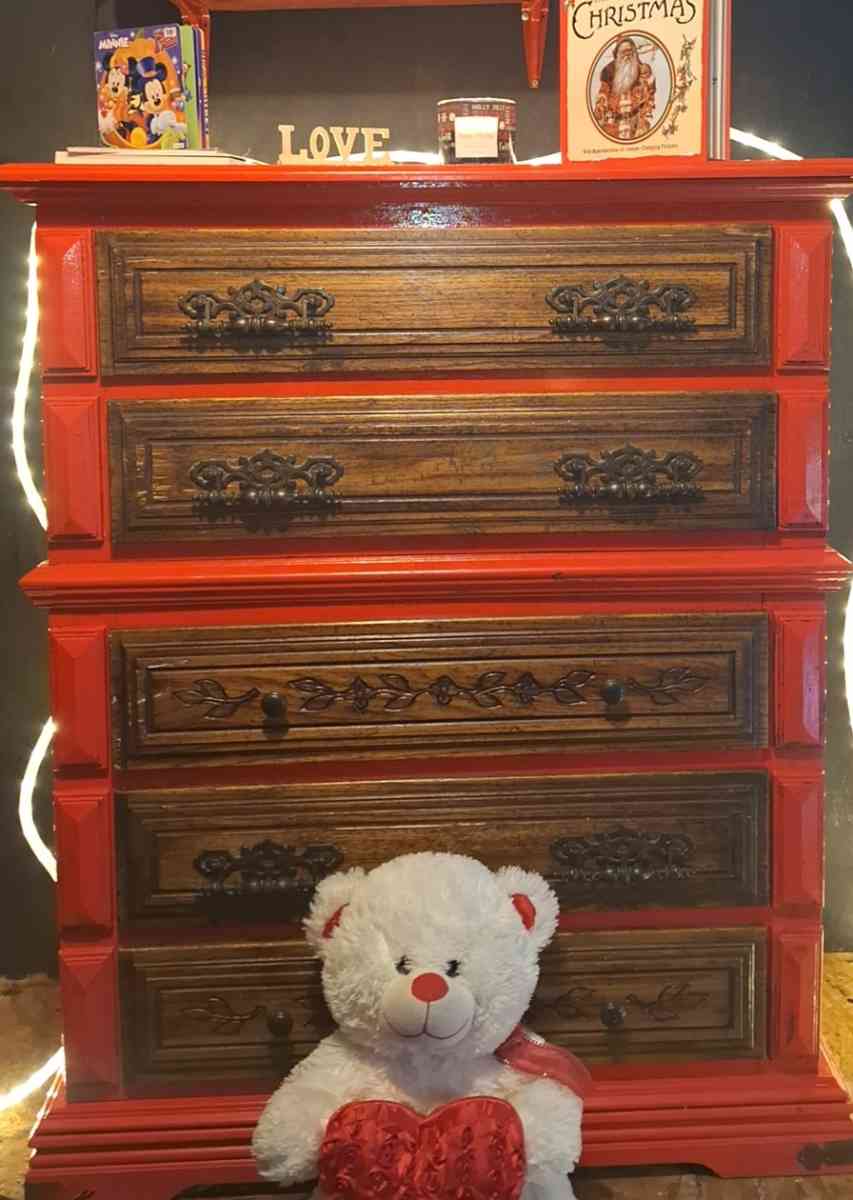 Dresser