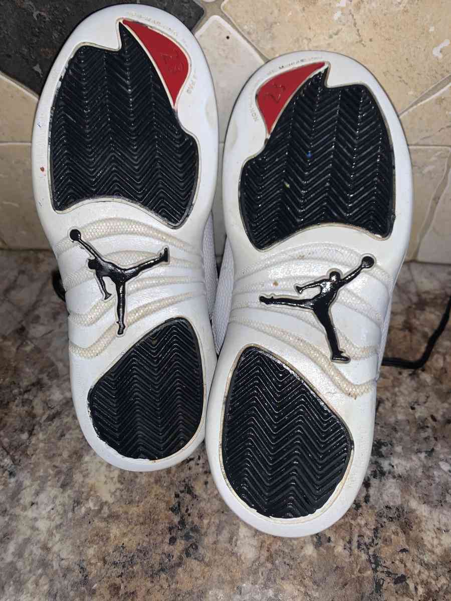 Air Jordan 12 Retro Playoffs Size 1Y New 151186006