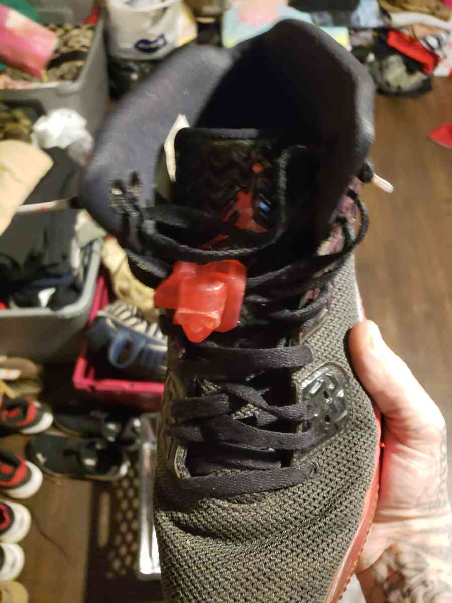 spike Lee Jordans 10 5 mens