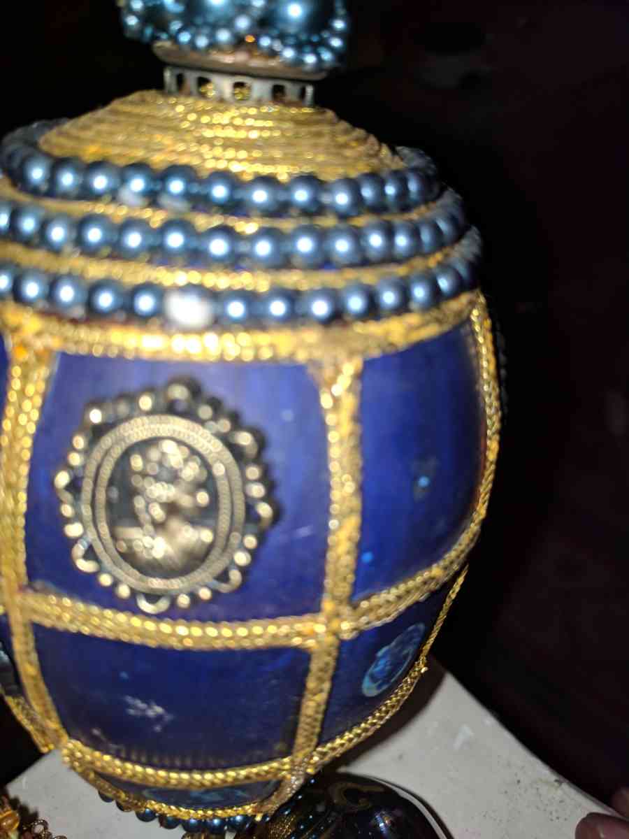 antique custom eggs vintage style