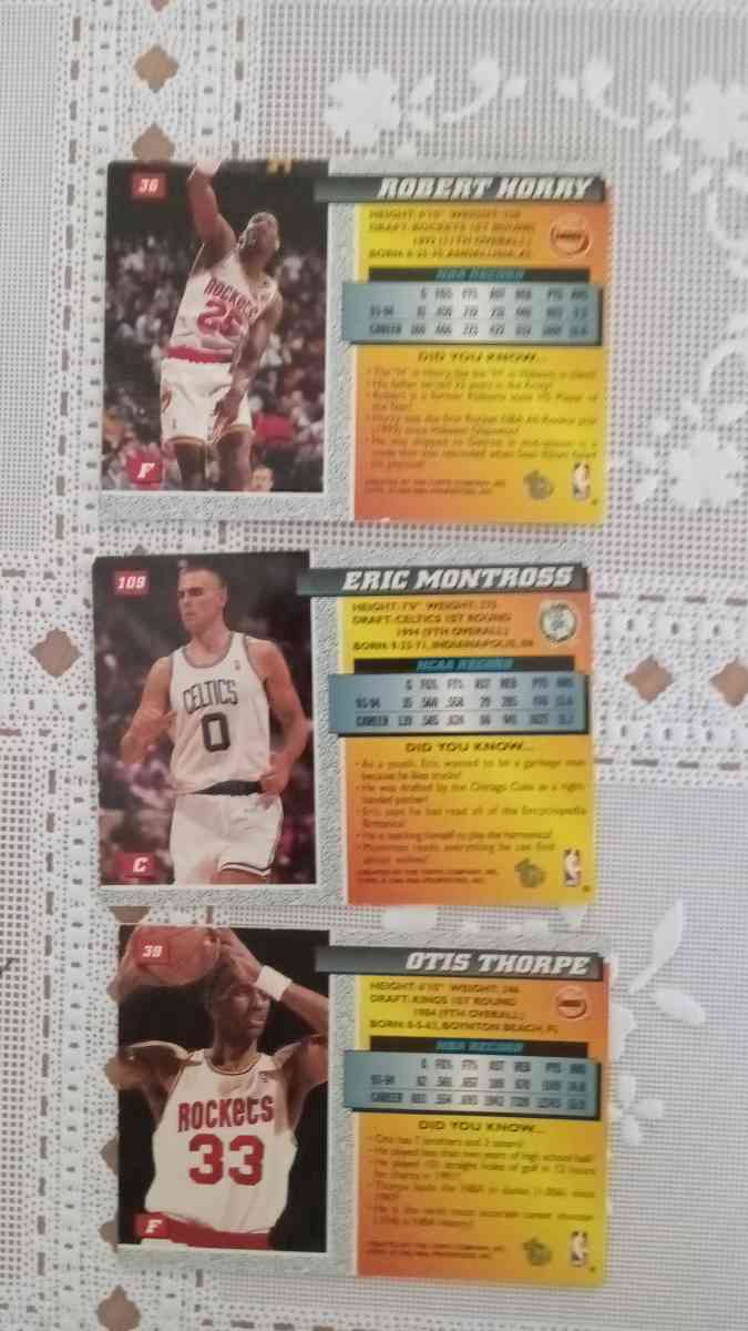 BASKETBALL CARDS