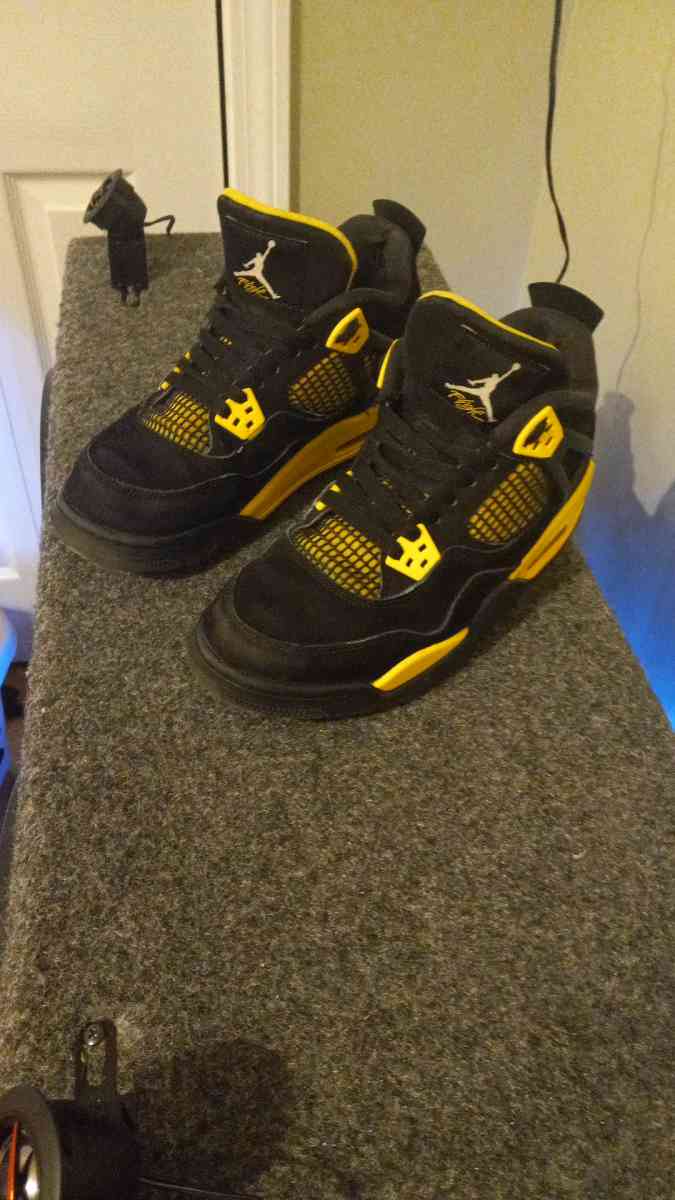 jordans 4