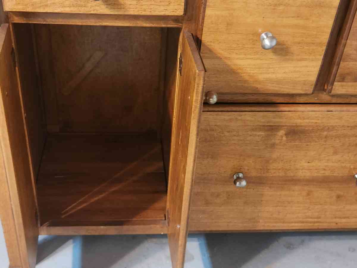 Catskills Craftsman Kitchen Deep Drawer Island With 2 Additi