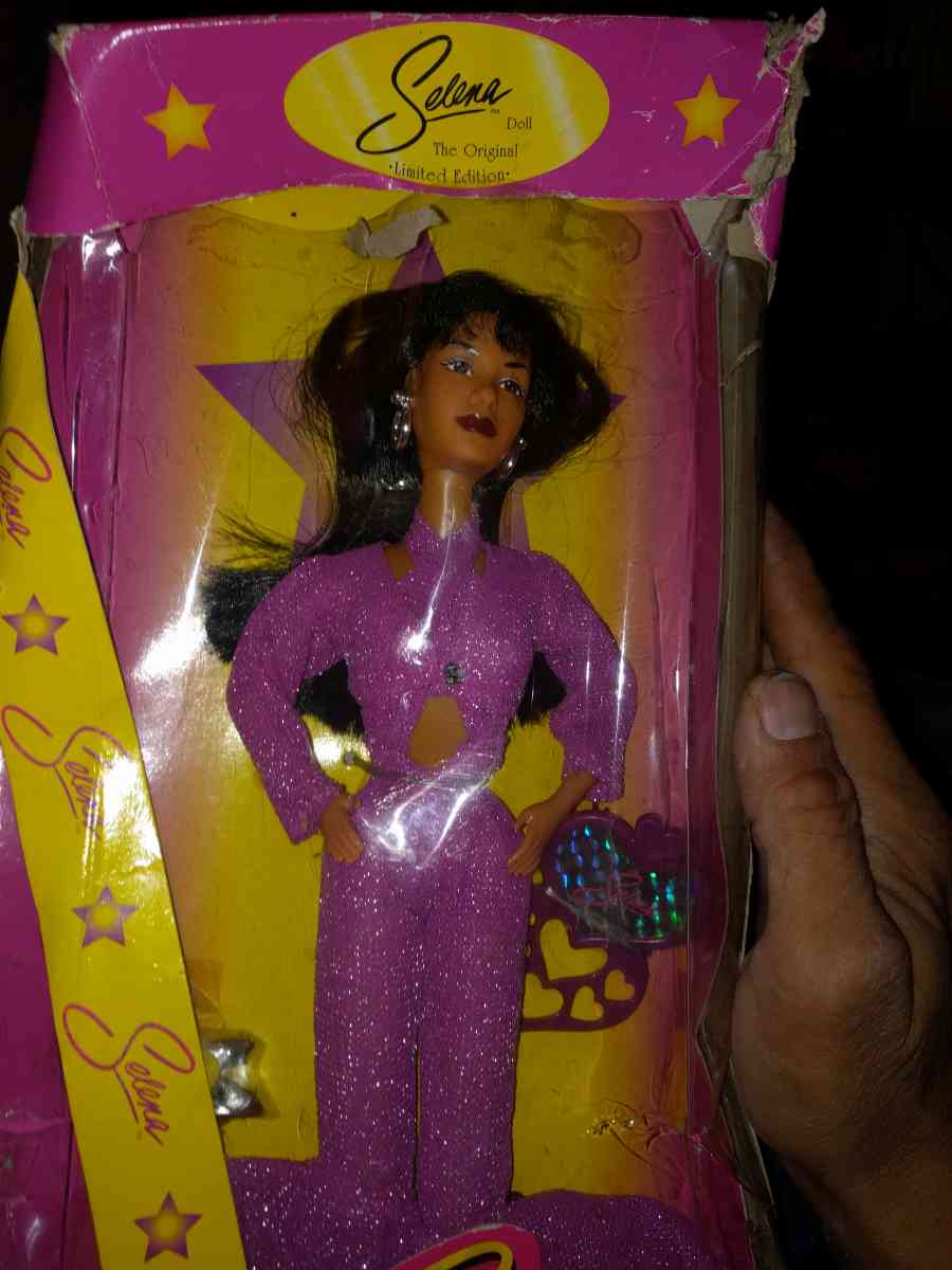 Selina doll classic