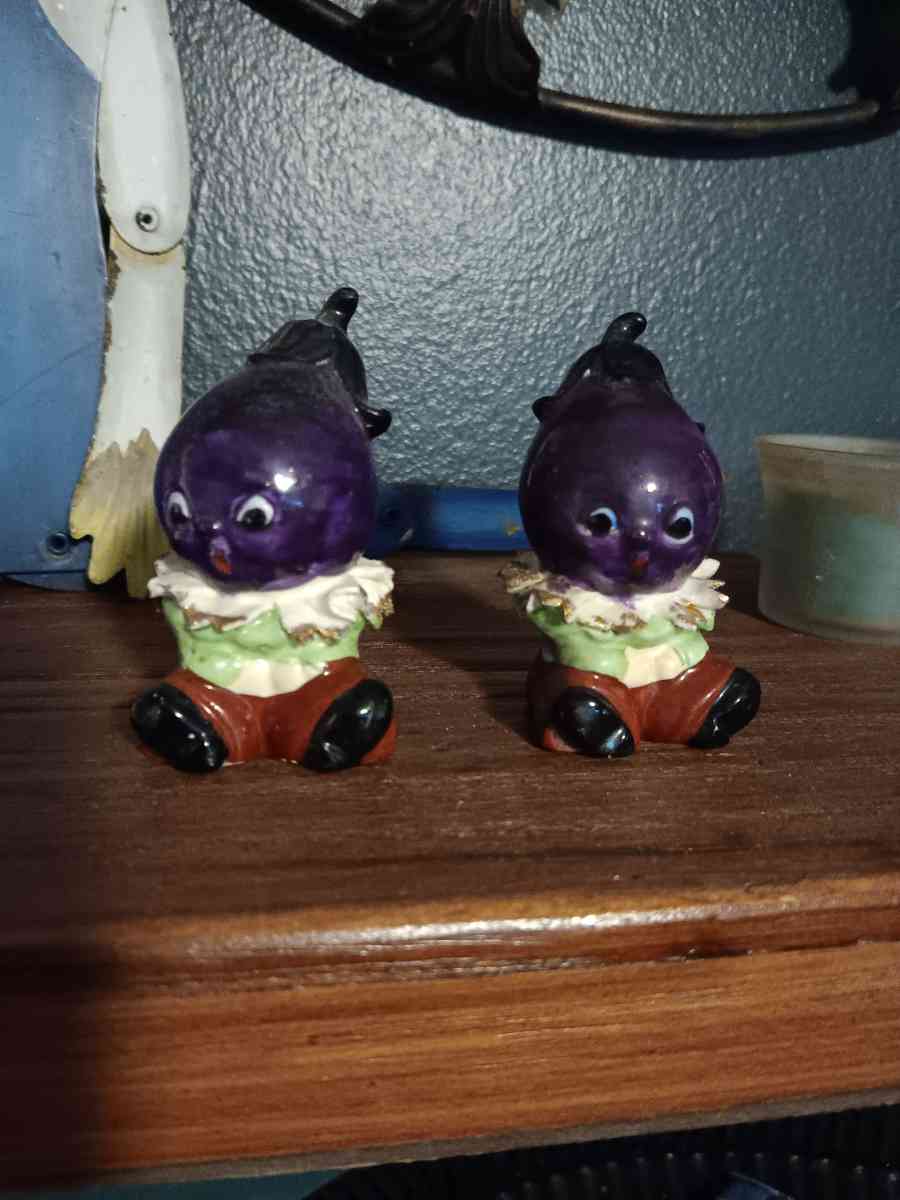 Vintage Salt and Pepper Shakers