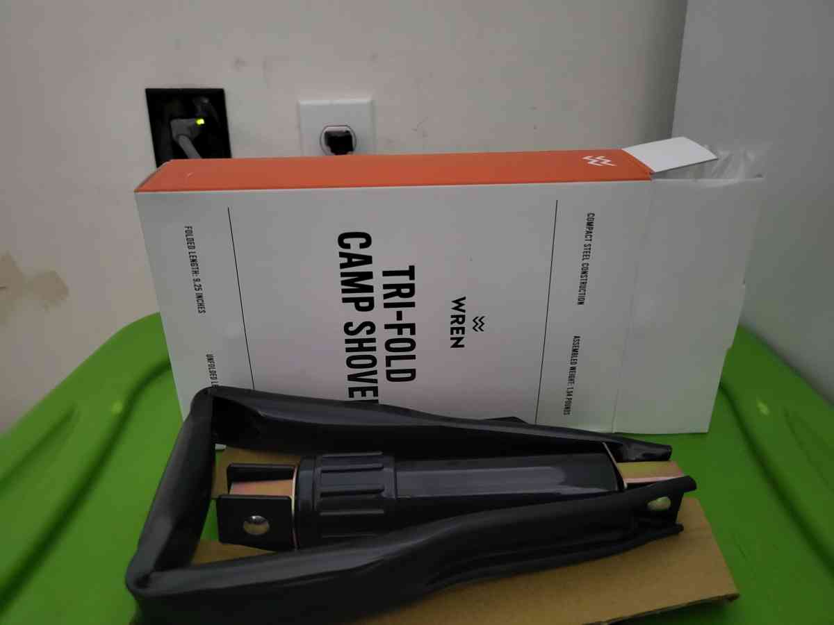 folding camping shovel