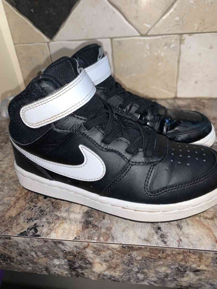 Nike Kids Court Borough 2 High Top Sneaker 13C