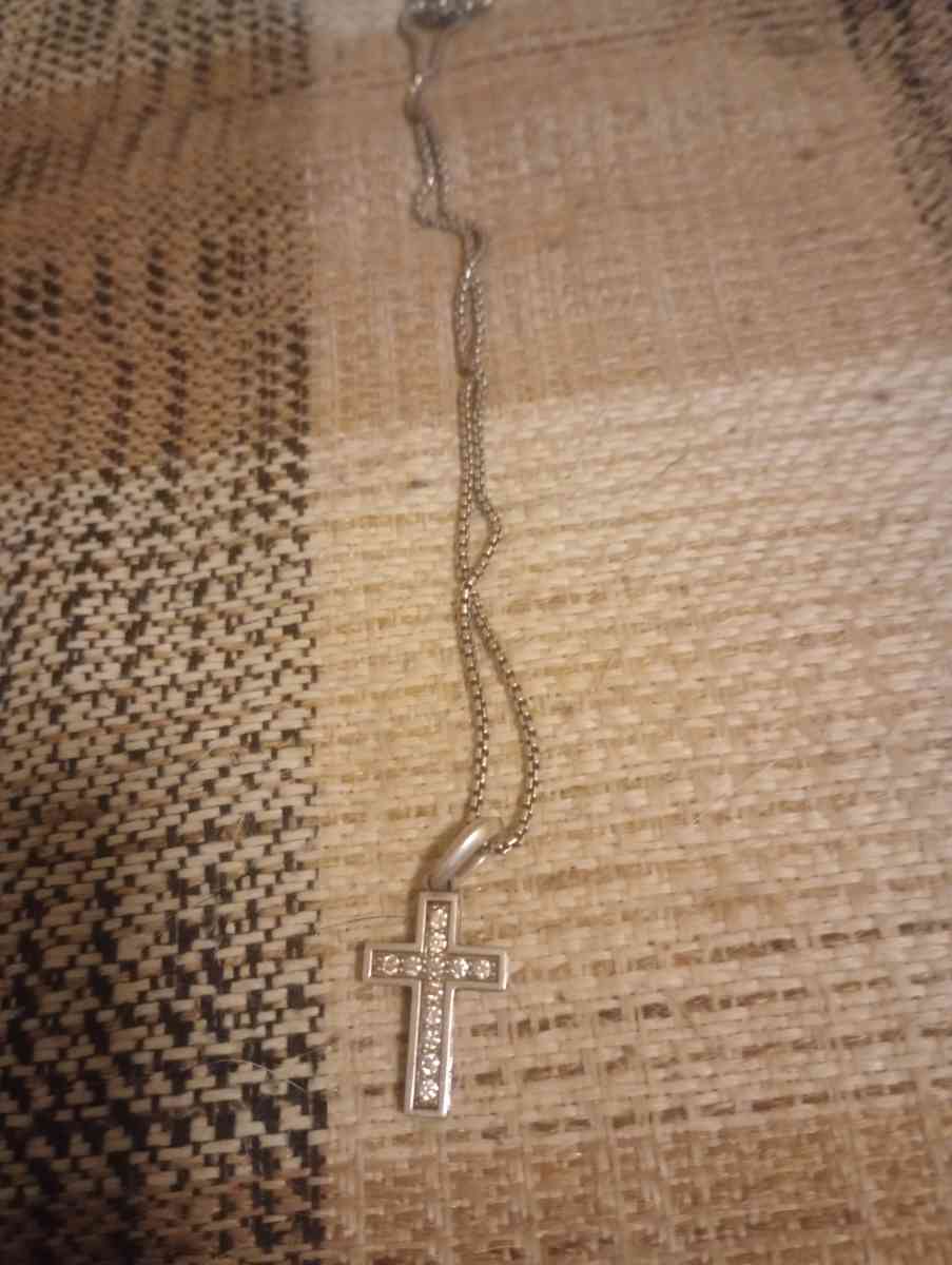 dy sterling silver cross necklace with diamonds