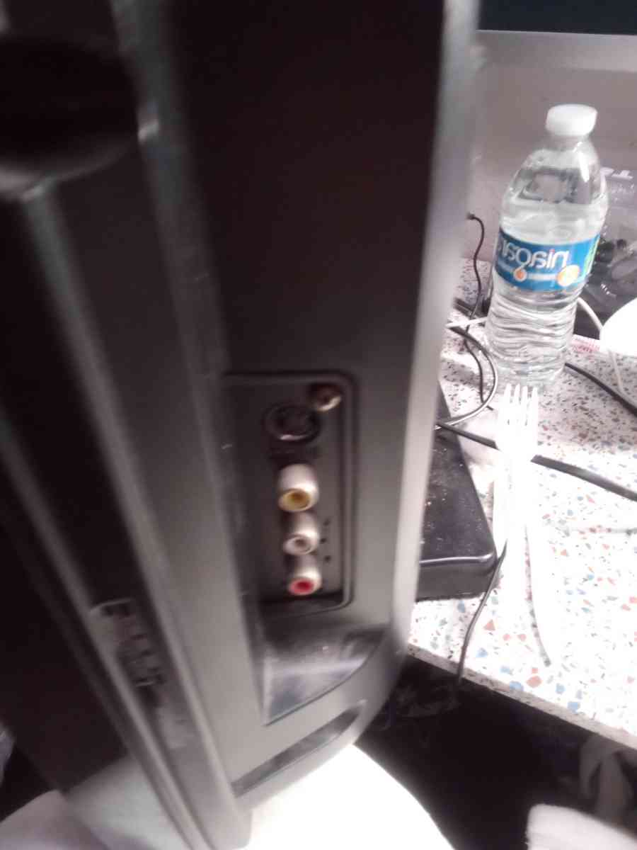 26 inch Emerson tv with built in DVD player