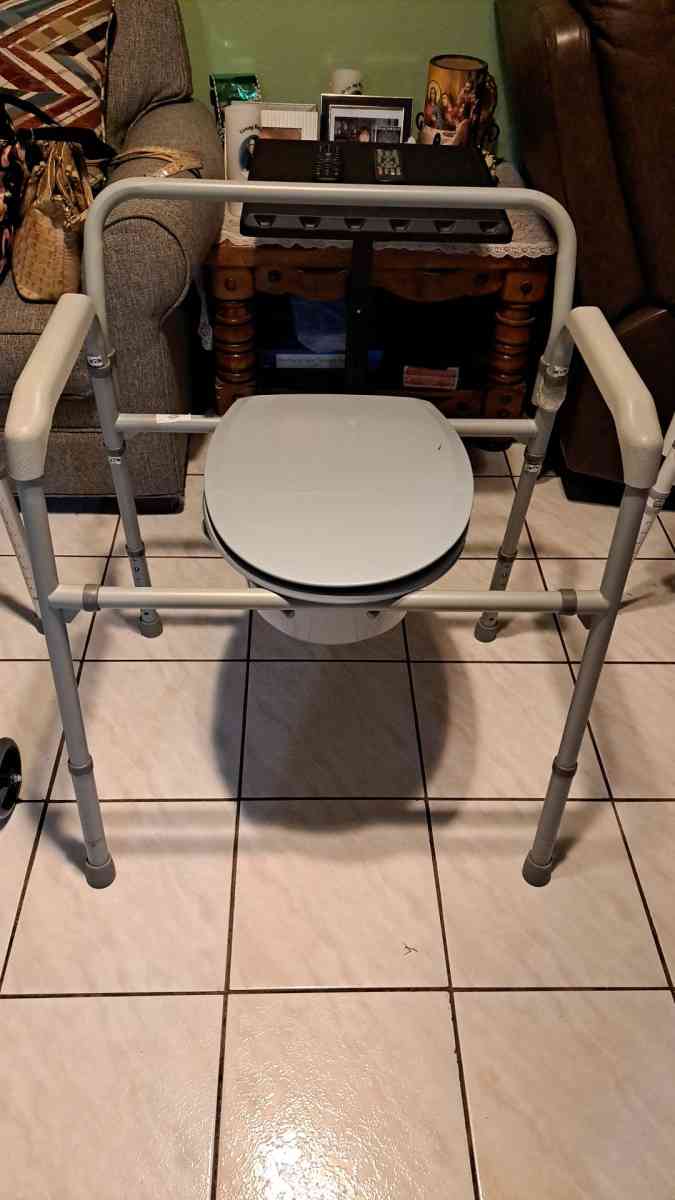 New bedside commode