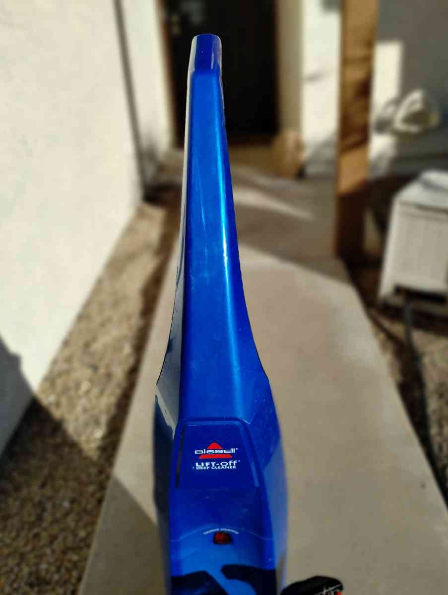 Bissell Lift Off Deep Cleaner carpet shampooer
