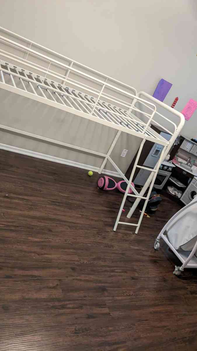 Junior Metal twin loft frame