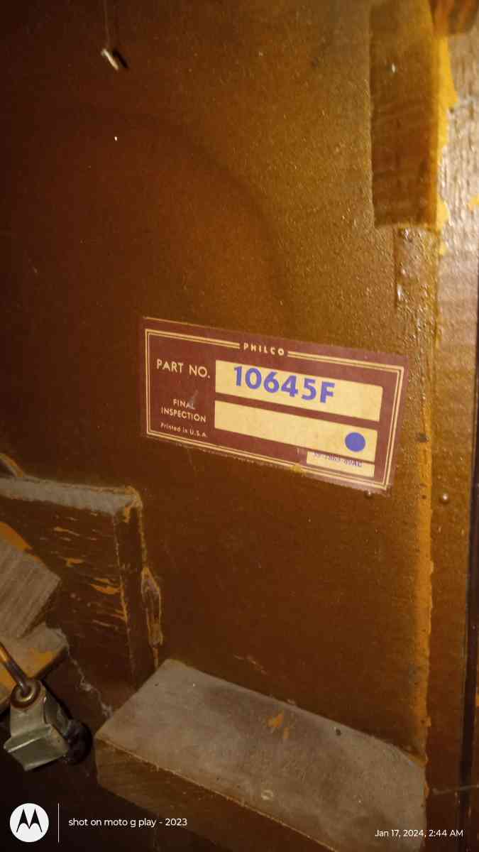 antique floor radio with phono