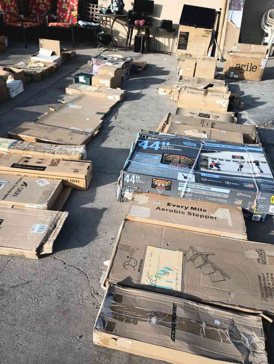 buy one item get one free Amazon pallet sale