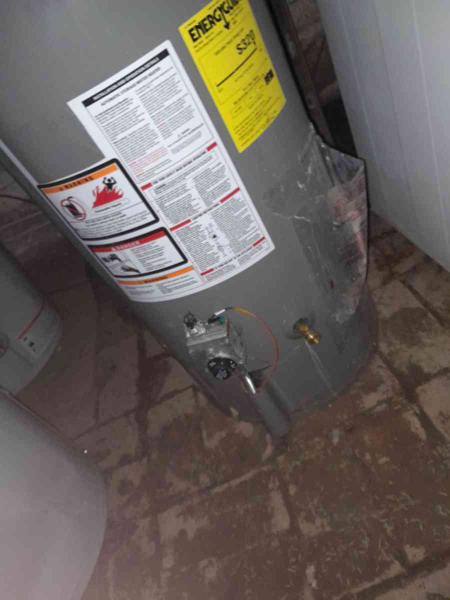 WATER HEATERS ELECTRIC PROPANE GAS DIFFERENT PRICE NEW USED